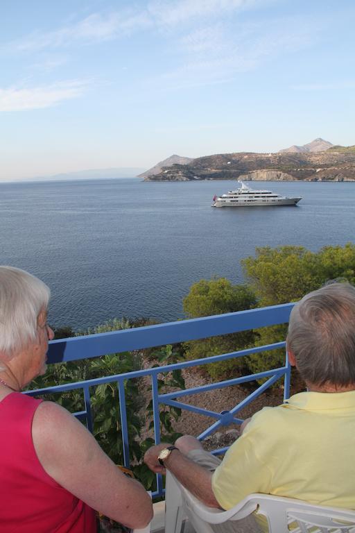 Kavos Bay Seafront Hotel Agia Marina  Экстерьер фото