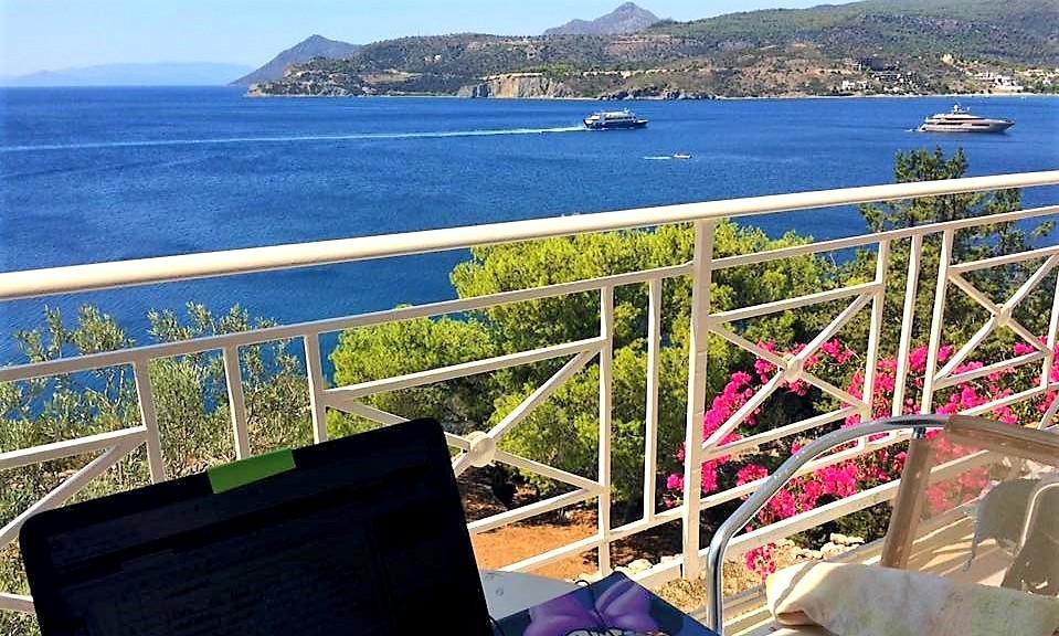 Kavos Bay Seafront Hotel Agia Marina  Экстерьер фото