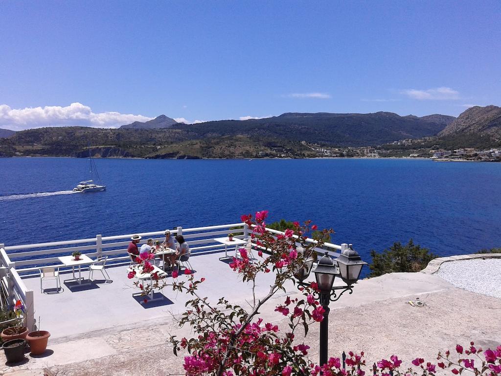 Kavos Bay Seafront Hotel Agia Marina  Экстерьер фото