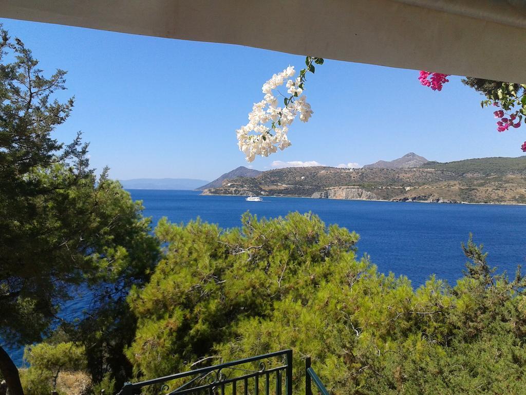 Kavos Bay Seafront Hotel Agia Marina  Экстерьер фото